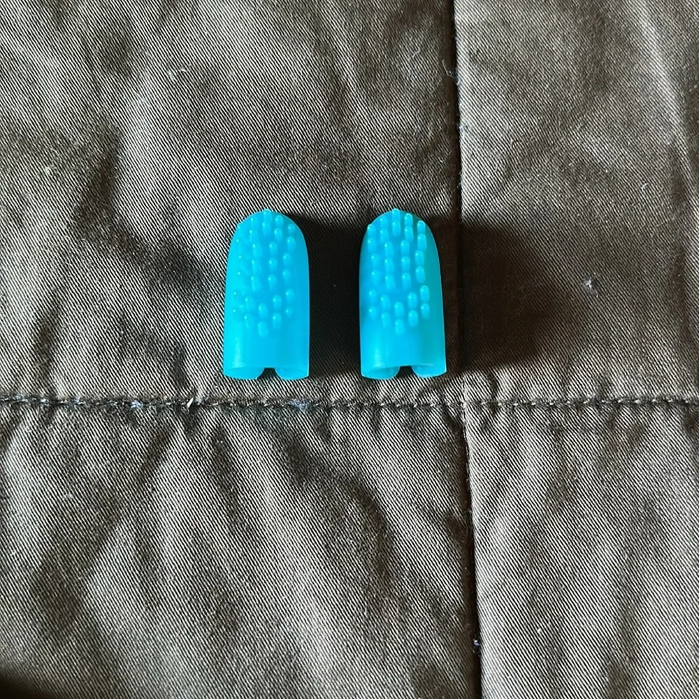 Sally Beauty plastic fingertip